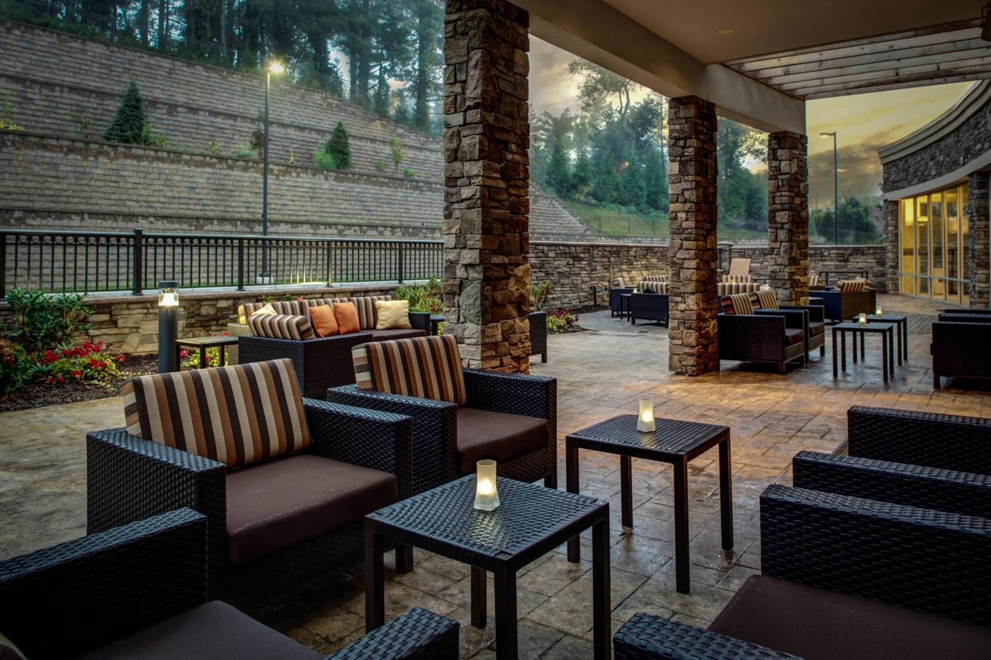 Hotel Courtyard By Marriott Boone Extérieur photo