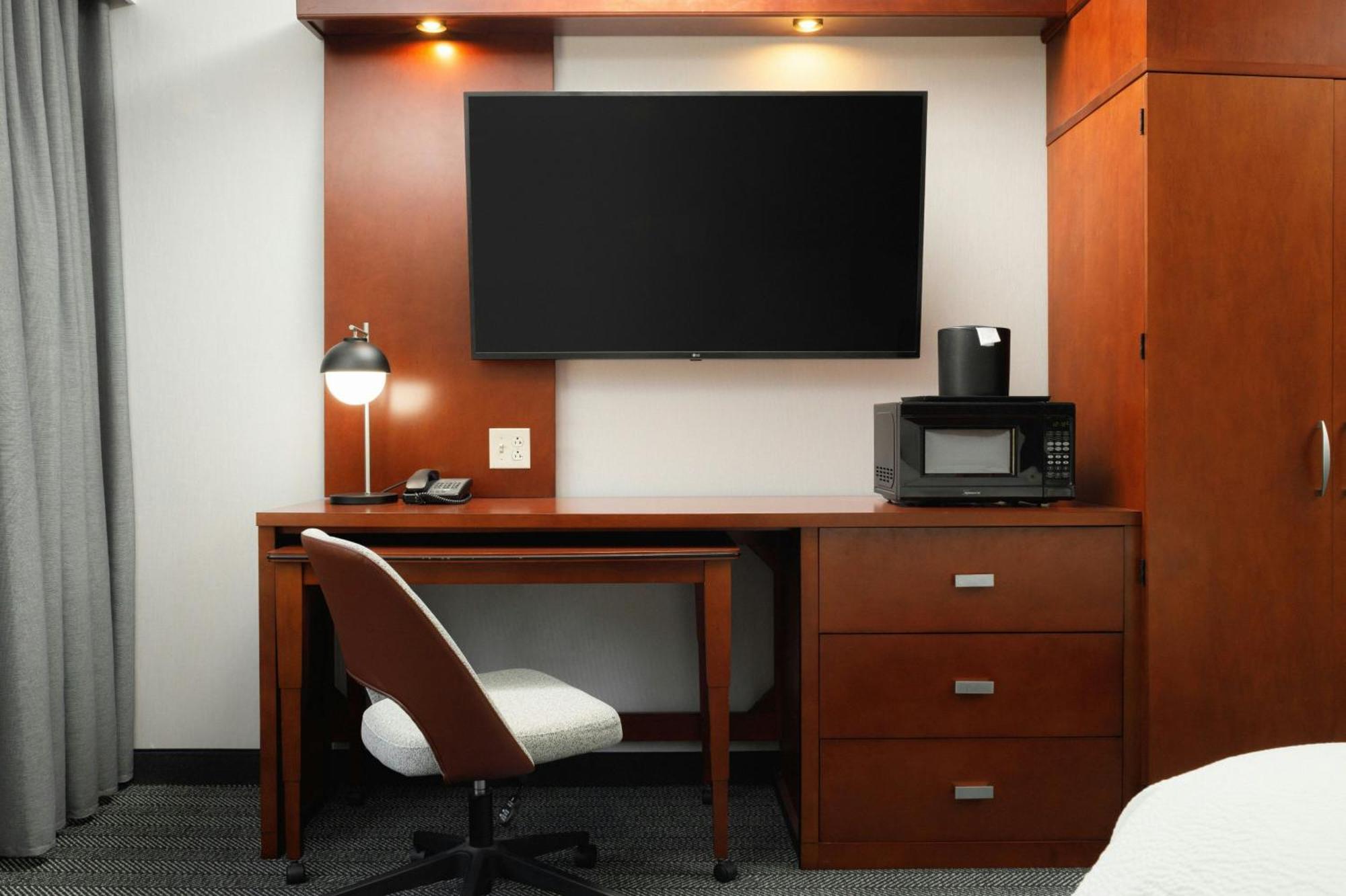 Hotel Courtyard By Marriott Boone Extérieur photo