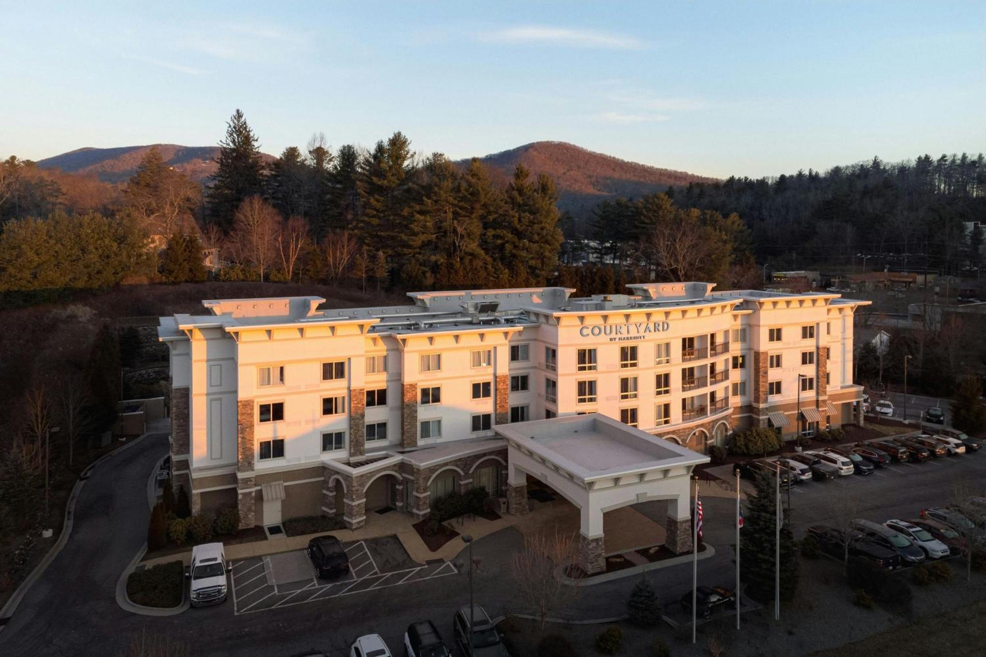 Hotel Courtyard By Marriott Boone Extérieur photo