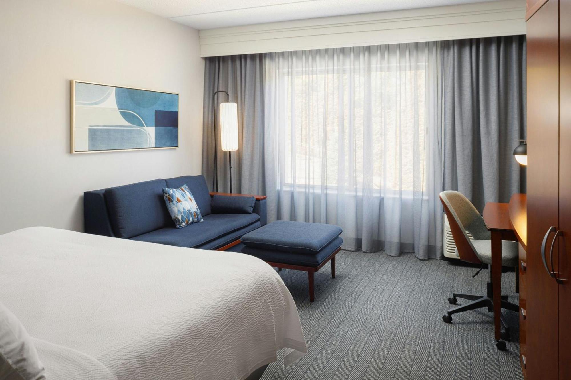 Hotel Courtyard By Marriott Boone Extérieur photo